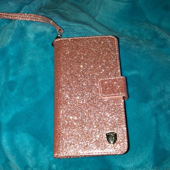 Accessories - SUPER GLITTERY pink rose color iPhone 6s+ BN